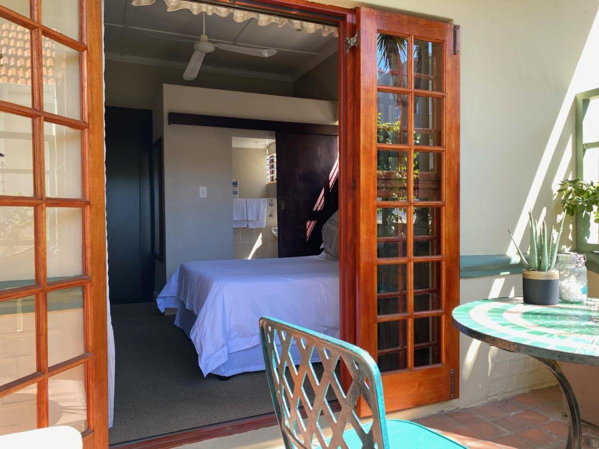 Olaf'S Guest House "Solar Installed" Cape Town Eksteriør bilde